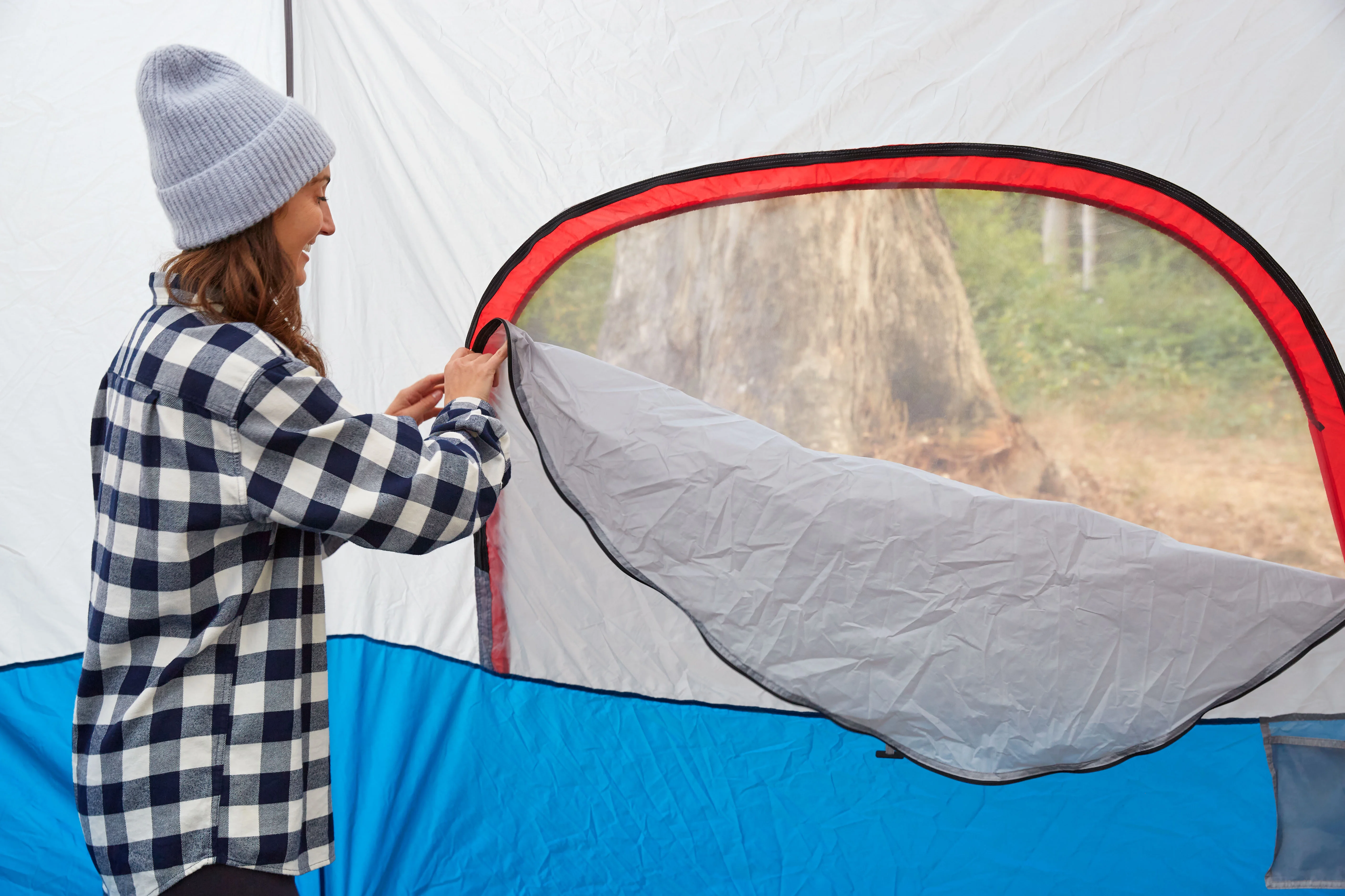 OMNICORE DESIGNS Instant8 Instant Cabin Tent - 13' x 9' Sleeps 8