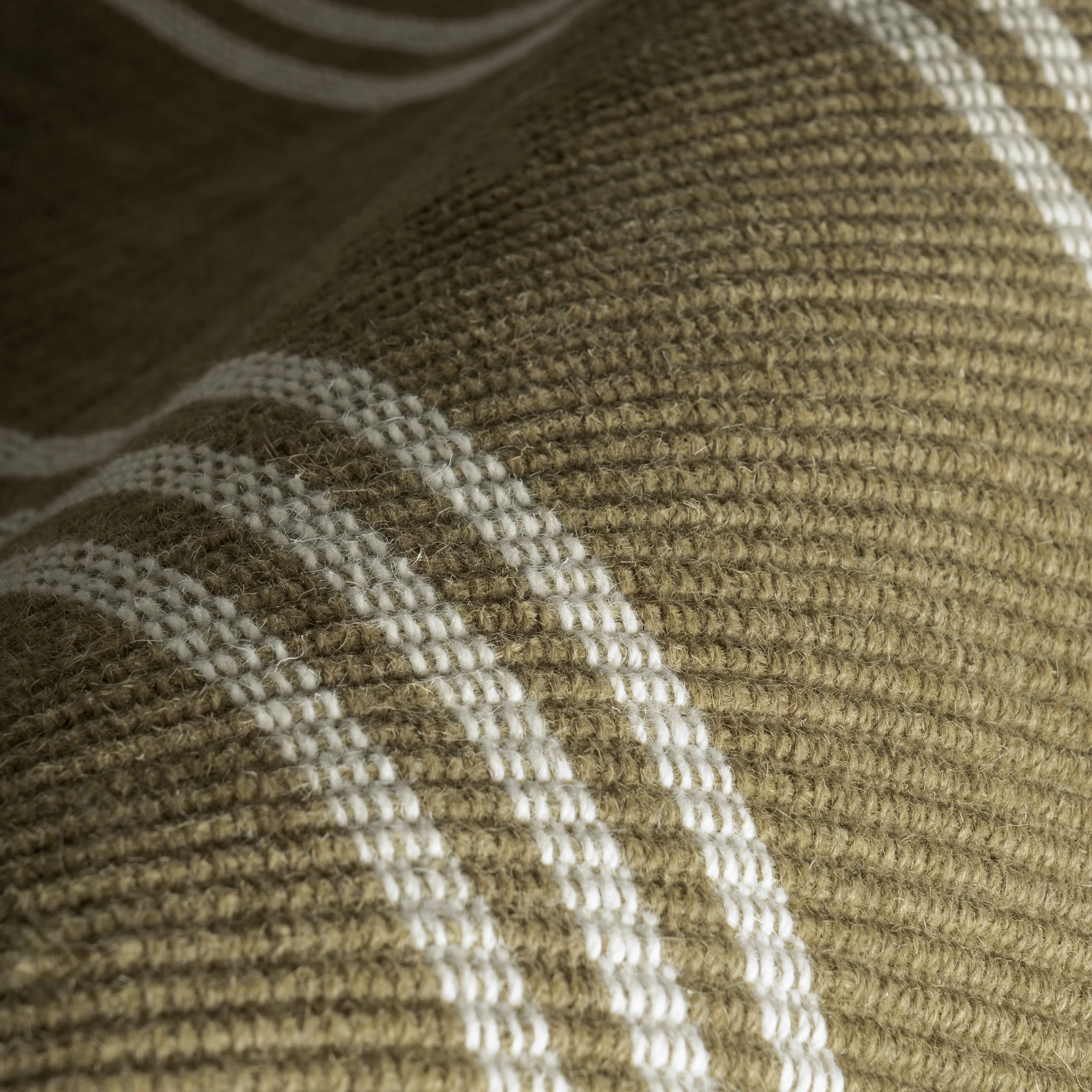 Rugs USA Hawthorn Striped Wool Area Rug, 4' x 6', Hawthorn Ivory