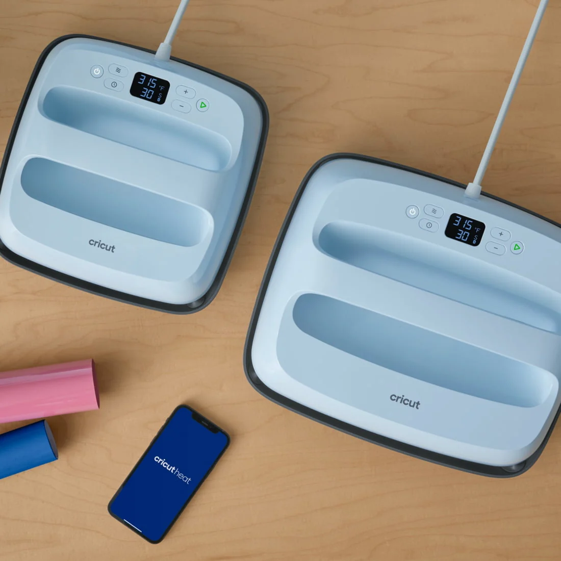 Cricut EasyPress(R) 3 - 9 in x 9 in - Bluetooth(R)-Enabled Handheld Heat Press